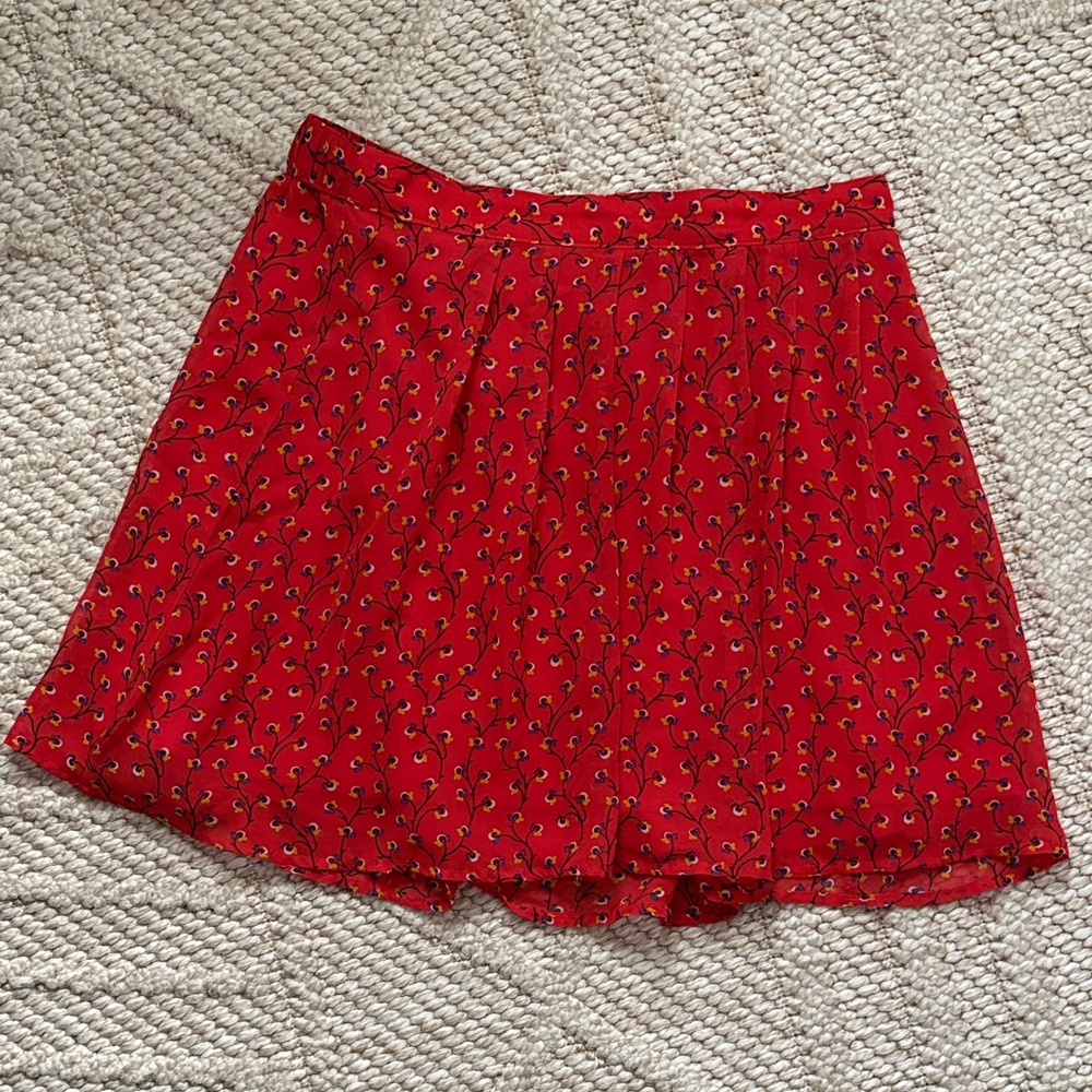 Old Navy Vibrant Red Skirt with Floral Design